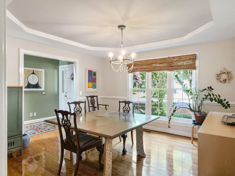 1529 Strathmore Ln, Mount Pleasant, SC 29464