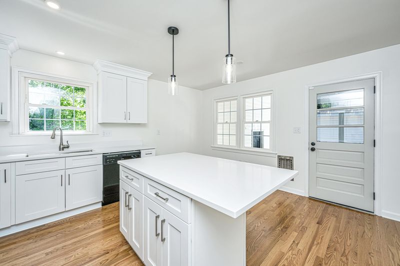 2712 Clarkin Ave, North Charleston, SC 29405