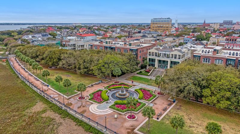 32 Prioleau St #A, Charleston, SC 29401