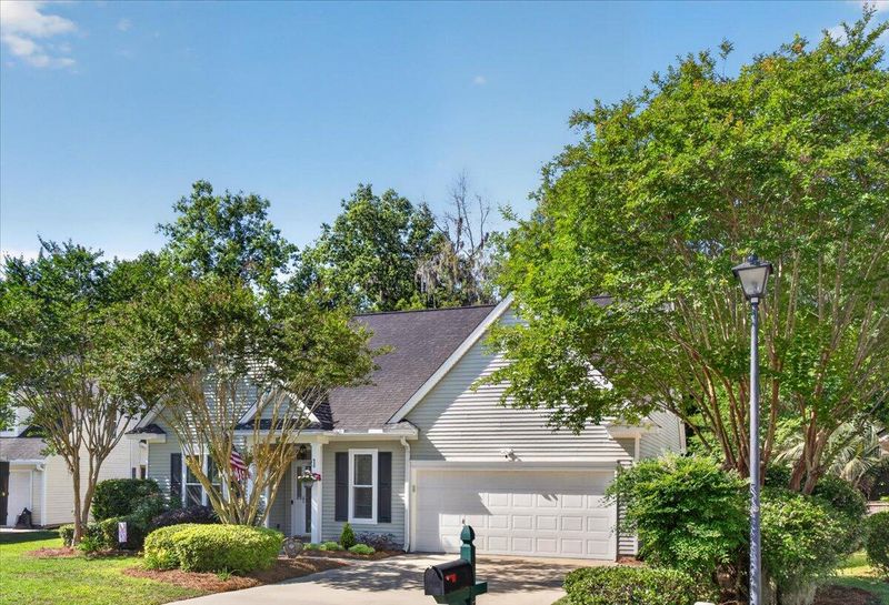 5356 Greggs Ldg, North Charleston, SC 29420