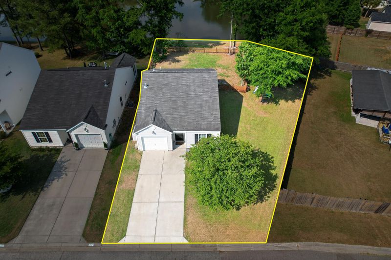 110 Coosawatchie St, Summerville, SC 29485