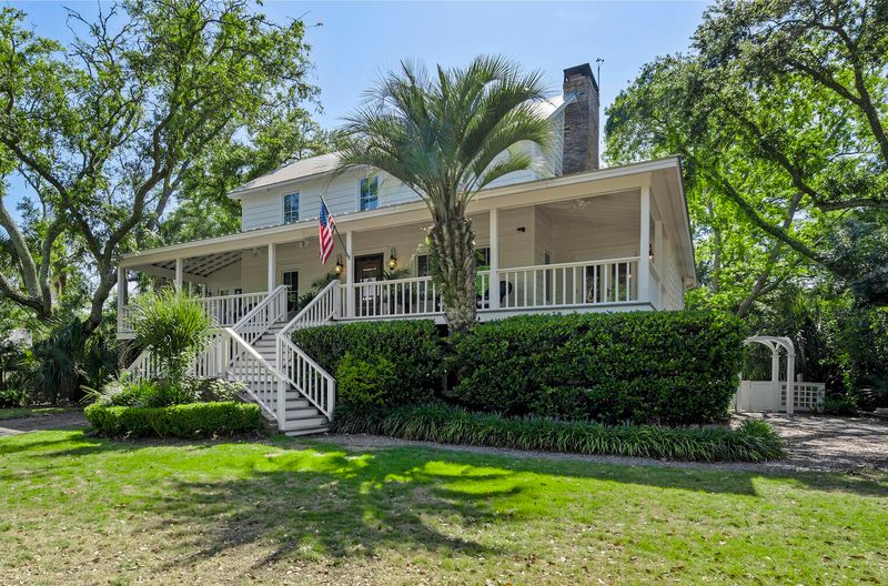 7 Tabby Ln, Isle Of Palms, SC 29451