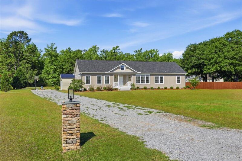 134 Hidden Hills Rd, Cross, SC 29436