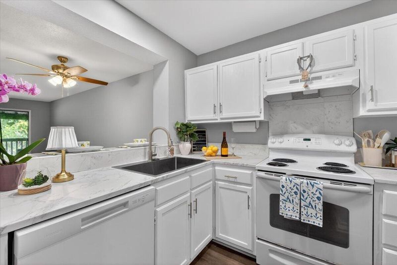 1530 Fort Johnson Rd #1h, Charleston, SC 29412
