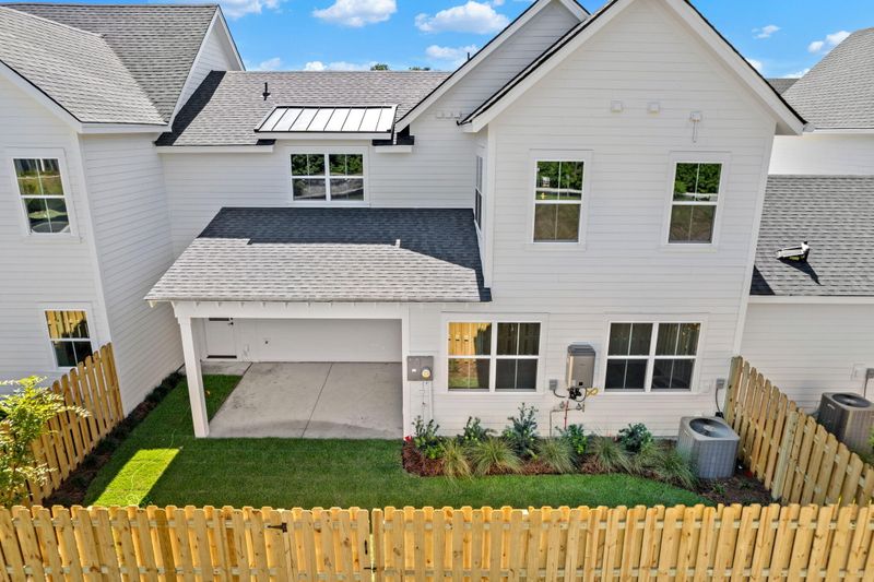 305 Livewell Ct, Johns Island, SC 29455