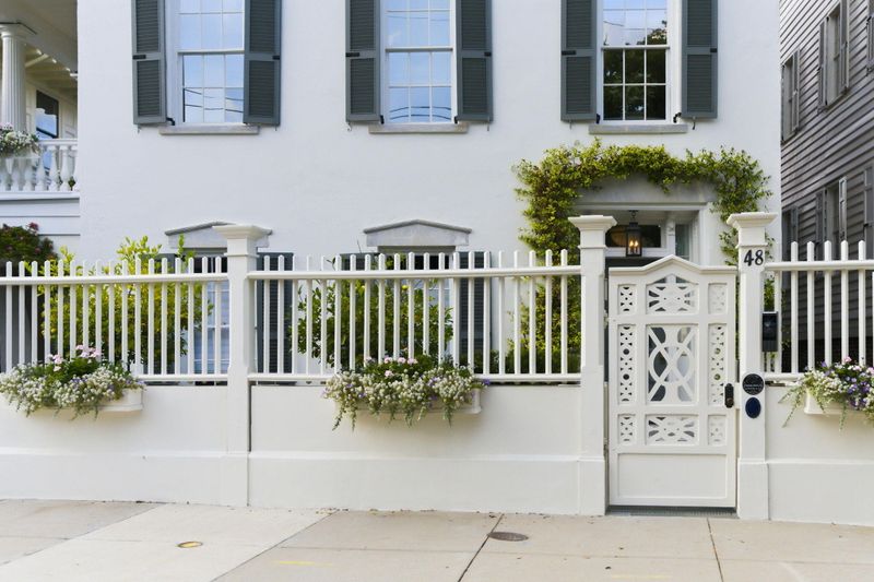 48 S Battery, Charleston, SC 29401