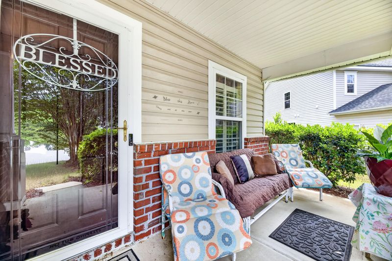 139 Graduate Ln, Ladson, SC 29456