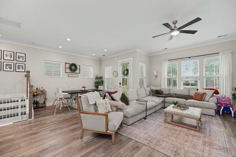 4413 Louisa Ln, North Charleston, SC 29405