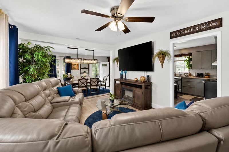 4628 Watkins Rd, North Charleston, SC 29418