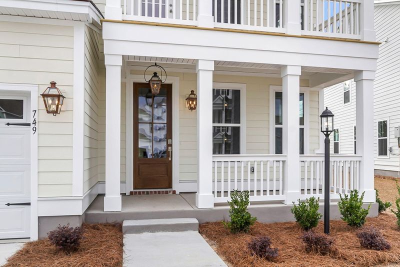 749 Maynard Ln, Summerville, SC 29486