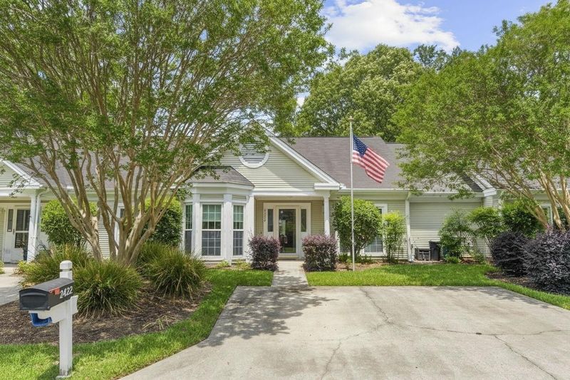 2422 Hansard Dr, North Charleston, SC 29406