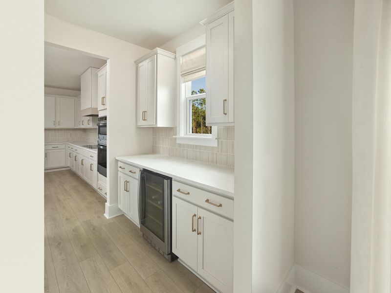 3045 Macaron Ct, Ravenel, SC 29470