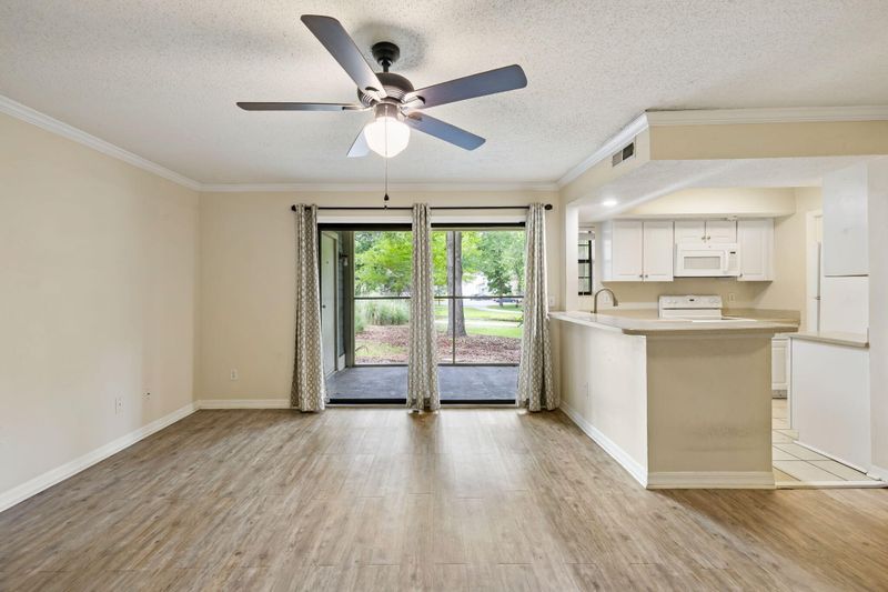 1852 Montclair Dr #1852-B, Mount Pleasant, SC 29464