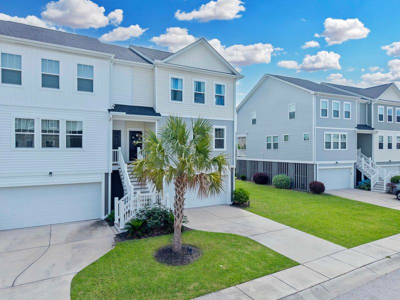 307 Lanyard St, Johns Island, SC 29455