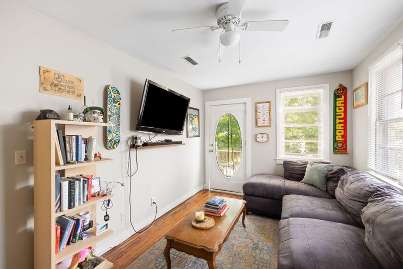 210 Line St, Charleston, SC 29403