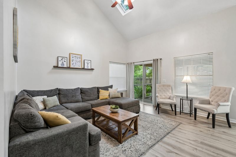 353 Archdale Blvd, North Charleston, SC 29418