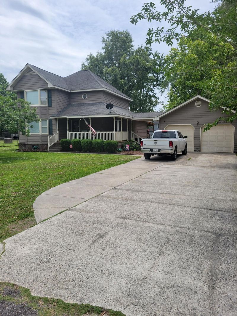 1310 Edward, Moncks Corner, SC 29461
