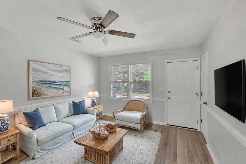 1746 E Avalon Cir, Charleston, SC 29407