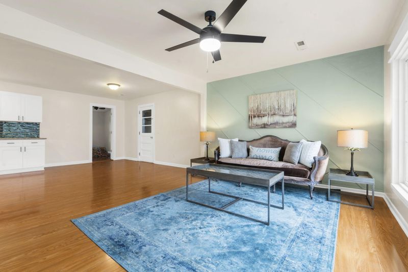 121 Belknap Rd, Goose Creek, SC 29445