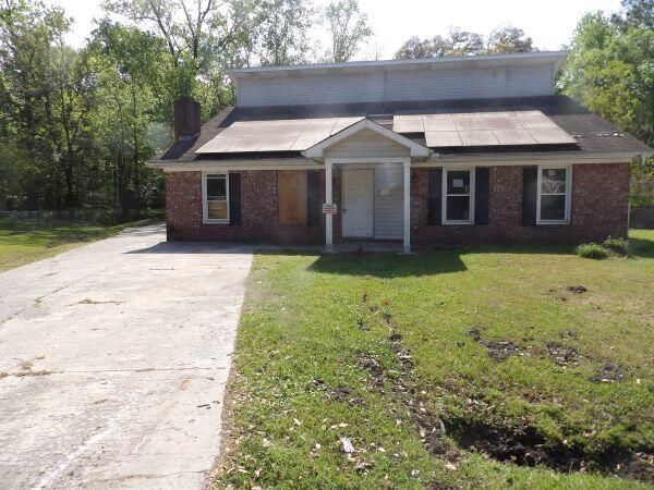 102 Desi Ct, Summerville, SC 29485