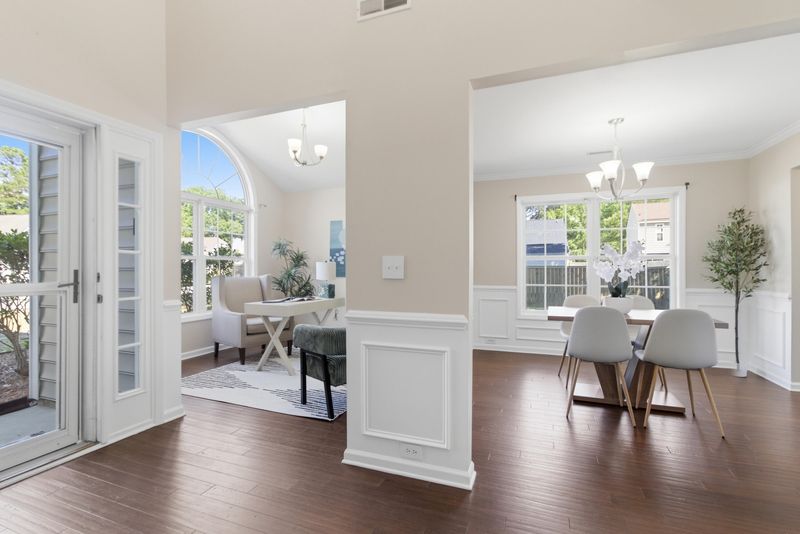115 Thousand Oaks Cir, Goose Creek, SC 29445