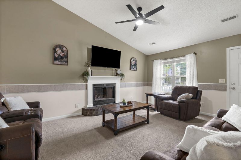 100 Caboose Ct, Summerville, SC 29486