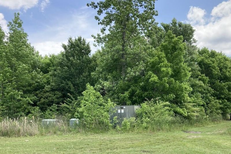 423 Furman Ln, Ladson, SC 29456
