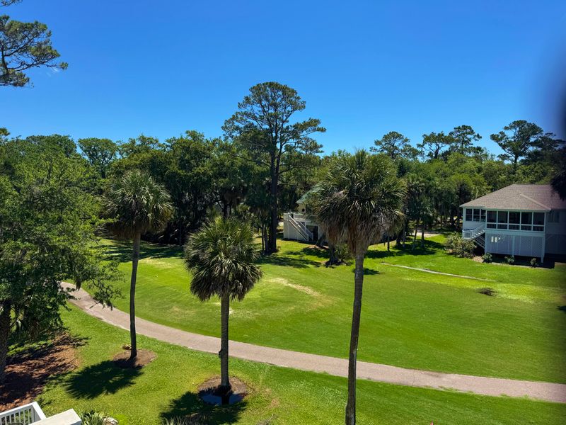287 Driftwood Ln, Edisto Beach, SC 29438