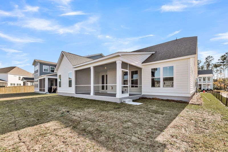 328 Cherry Orchard Dr, Summerville, SC 29483