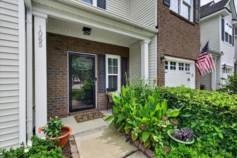 1065 Bennington Dr, Charleston, SC 29492