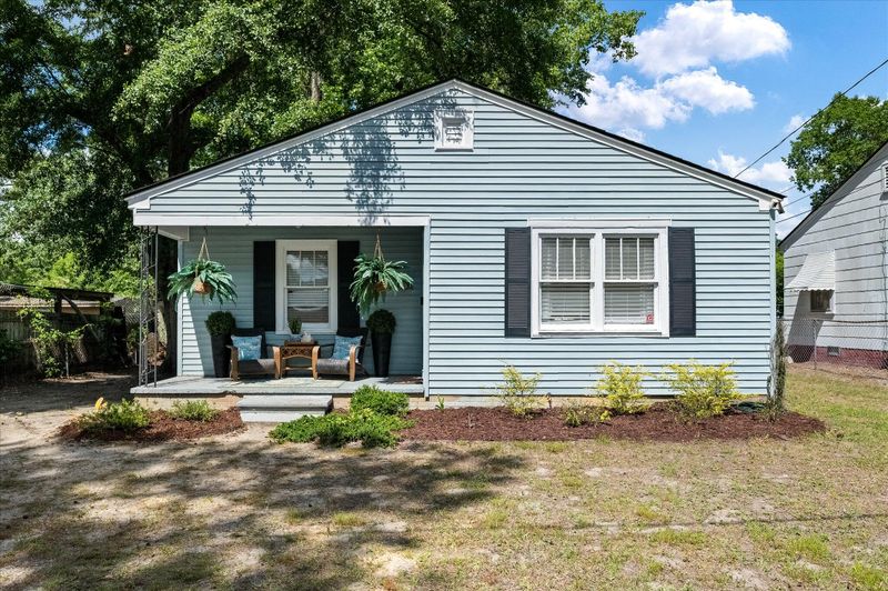 5539 Blackwell St, North Charleston, SC 29406
