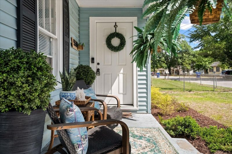 5539 Blackwell St, North Charleston, SC 29406