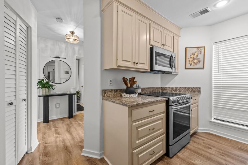 1102 Hidden Cove Dr, Mount Pleasant, SC 29464