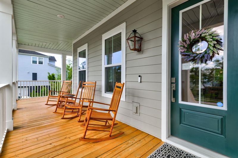 2204 Hartfords Bluff Cir, Mount Pleasant, SC 29466