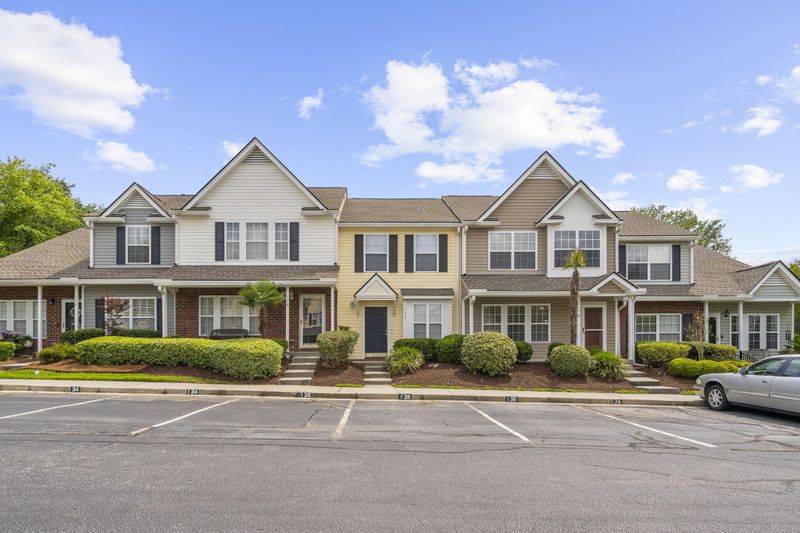 136 Macy Cir, Goose Creek, SC 29445