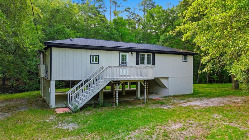88 Turtle Ct, Ridgeville, SC 29472