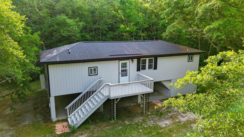 88 Turtle Ct, Ridgeville, SC 29472