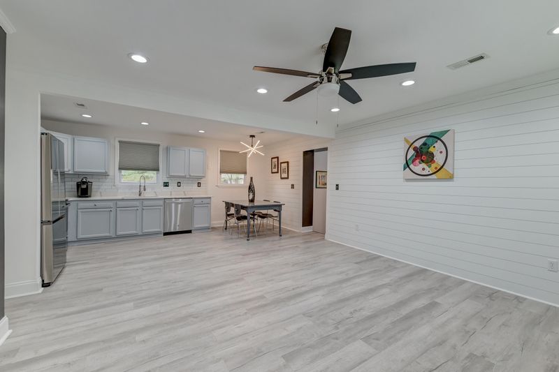 746 Cartwright Dr, Charleston, SC 29414