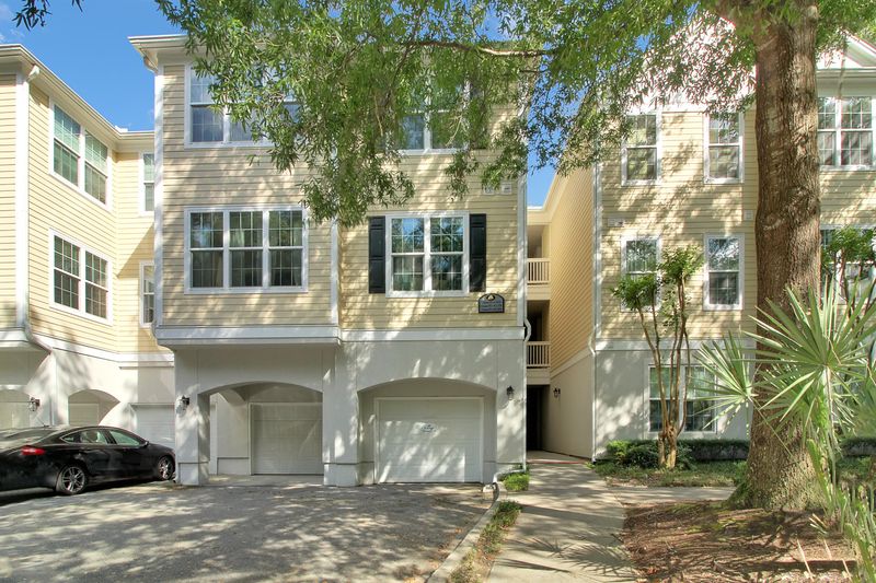 60 Fenwick Hall Allee Al #Apt 911, Johns Island, SC 29455