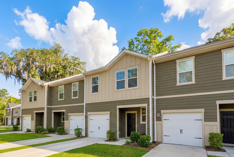 8412 Hidden Bakers Tc, North Charleston, SC 29418