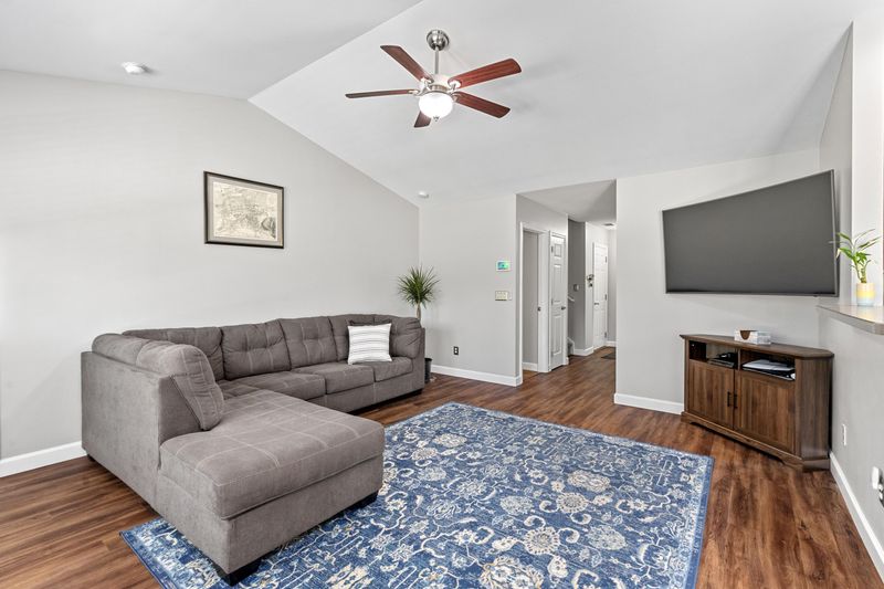 207 Sparkleberry Ln, Ladson, SC 29456