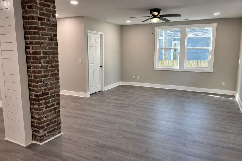 2208 Bailey Dr, North Charleston, SC 29405