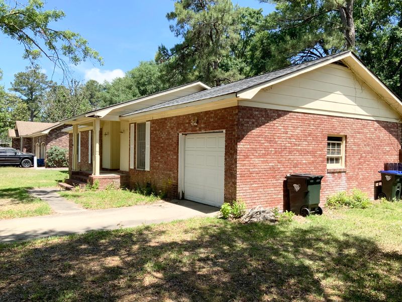 103 Sandtrap Rd, Summerville, SC 29483