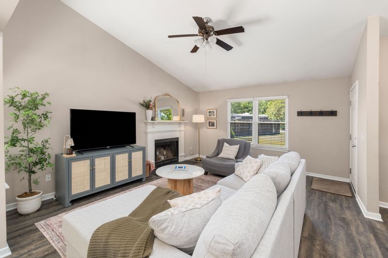 1160 Shoreham Rd, Charleston, SC 29412