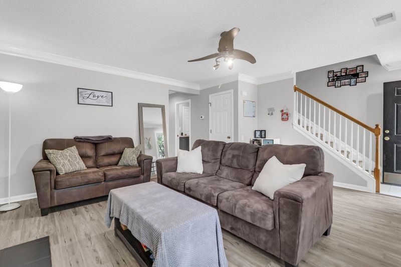 9232 Ayscough Rd, Summerville, SC 29485