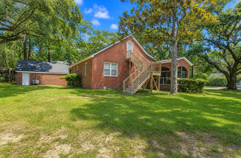521 Saint Andrews Blvd, Charleston, SC 29407