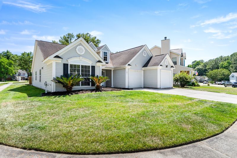 101 Lindenwood Ct, Goose Creek, SC 29445