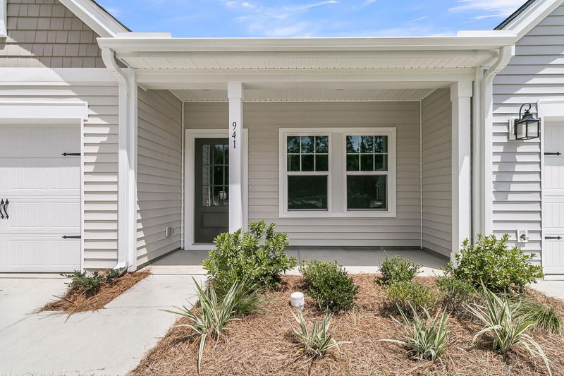 108 Breezy Day Dr, Summerville, SC 29486
