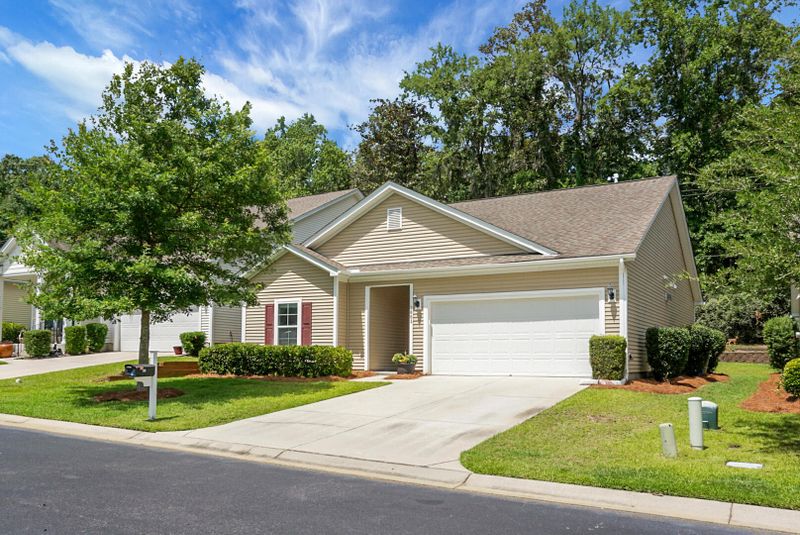 2681 Hanford Mills Ln, North Charleston, SC 29406