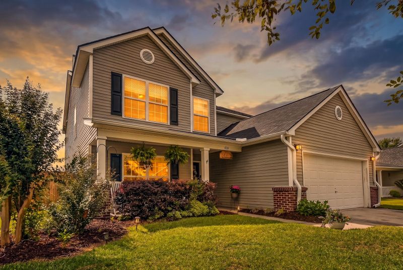426 Dovetail Cir, Summerville, SC 29483